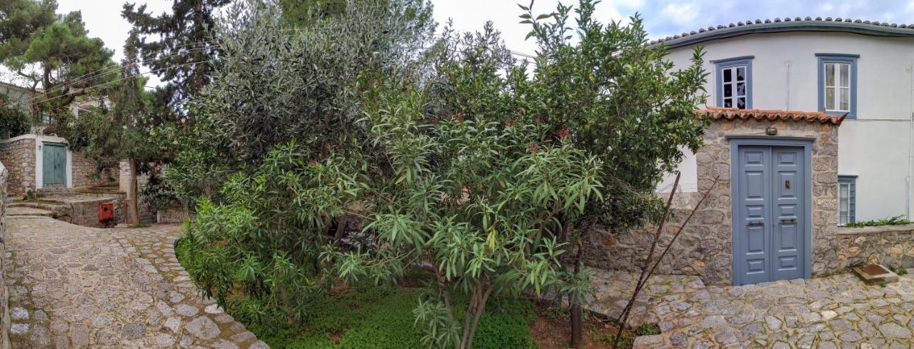 Pine Trees And Sea View Houses In Hydra - Daphne, Chloe, Myrto, Eleni Exterior photo